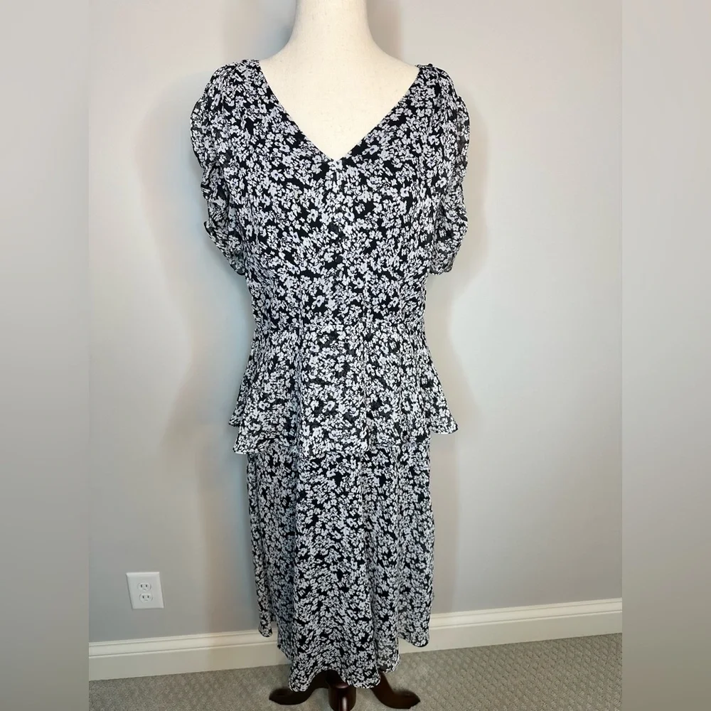 Sz 10 Karl Lagerfeld Paris floral midi Chiffon Ruffled Fit & Flare Dress - Picture 2 of 11